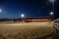 Reitplatz bei Nacht